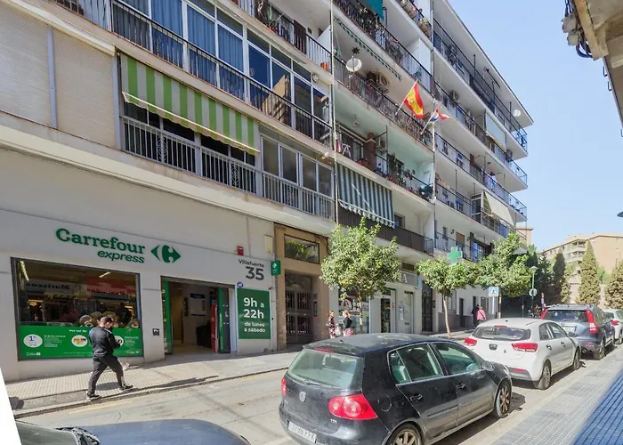 Cubo\'S Miraflores Del Palo Urban